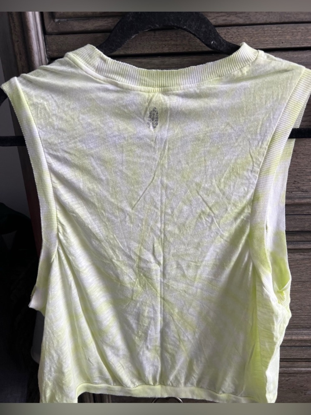 Women’s Light Yellow Tie-Dye Sleeveless Tank Top